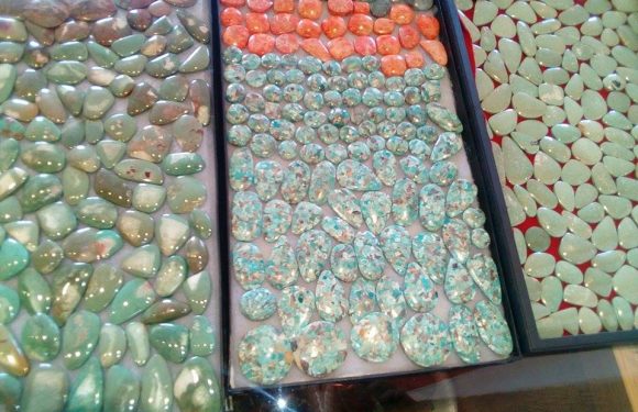Piedras lisas de colores